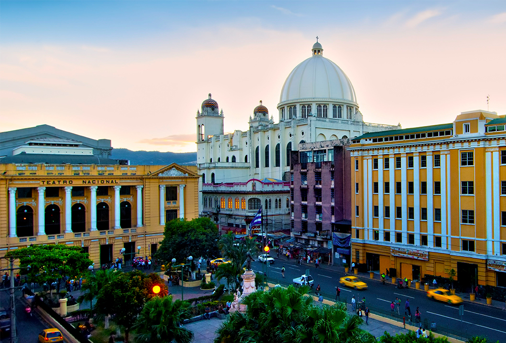 FORBES visualiza a El Salvador y Panamá como sedes de un nuevo mercado regional forbes-visualiza-a-el-salvador-y-panama-como-sedes-de-un-nuevo-mercado-regional